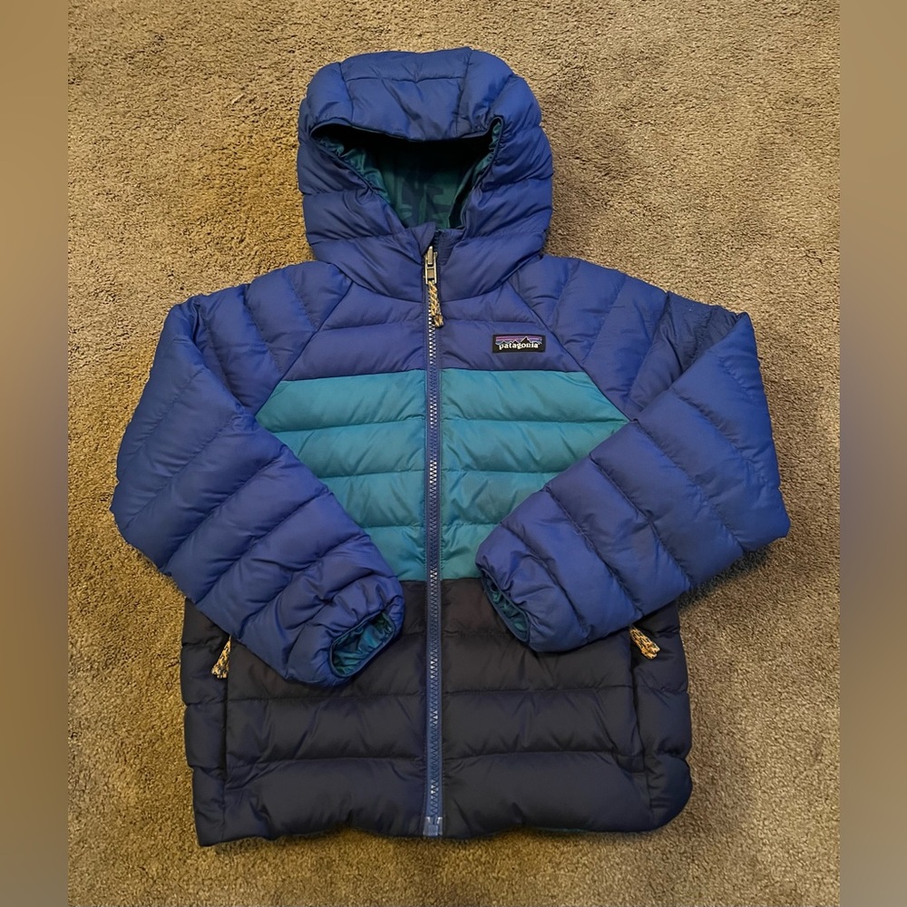 Patagonia Youth size XS Reversible Full-Zip Winter Down Jacket
